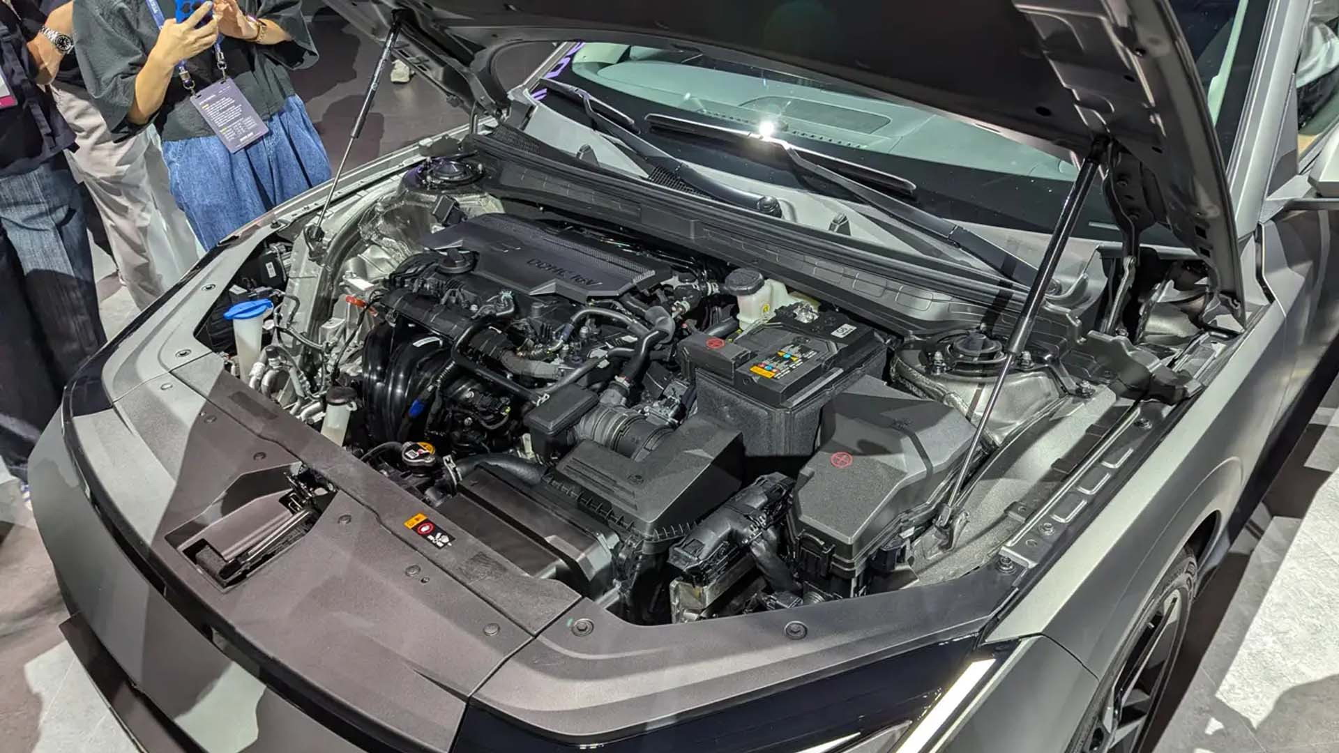 الكشف رسميًا عن هيونداي إلنترا CN8 2027.. تصميم جديد وتقنيات أكثر تطورًا