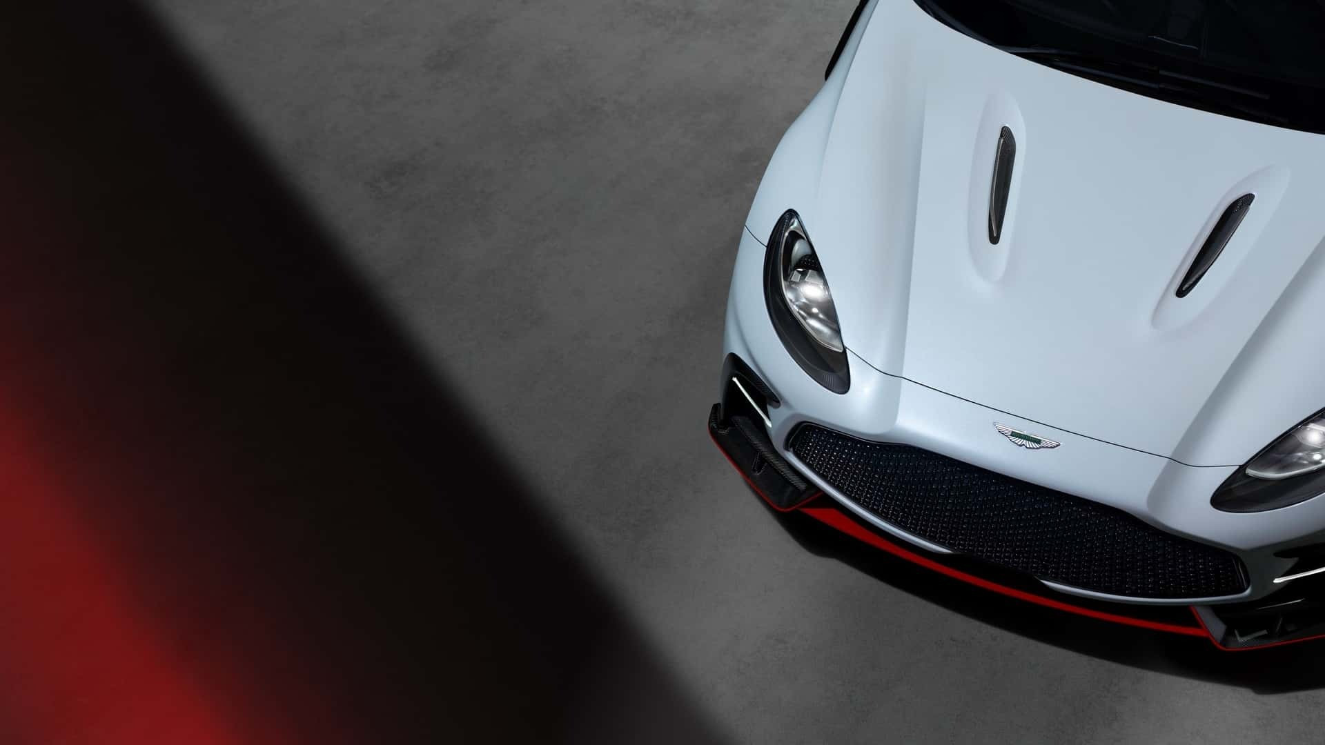 أستون مارتن تكشف عن DBX S 2026، أقوى سيارة SUV بريطانية بقوة 717 حصان وتسارع مذهل.، صورة 8 من 18