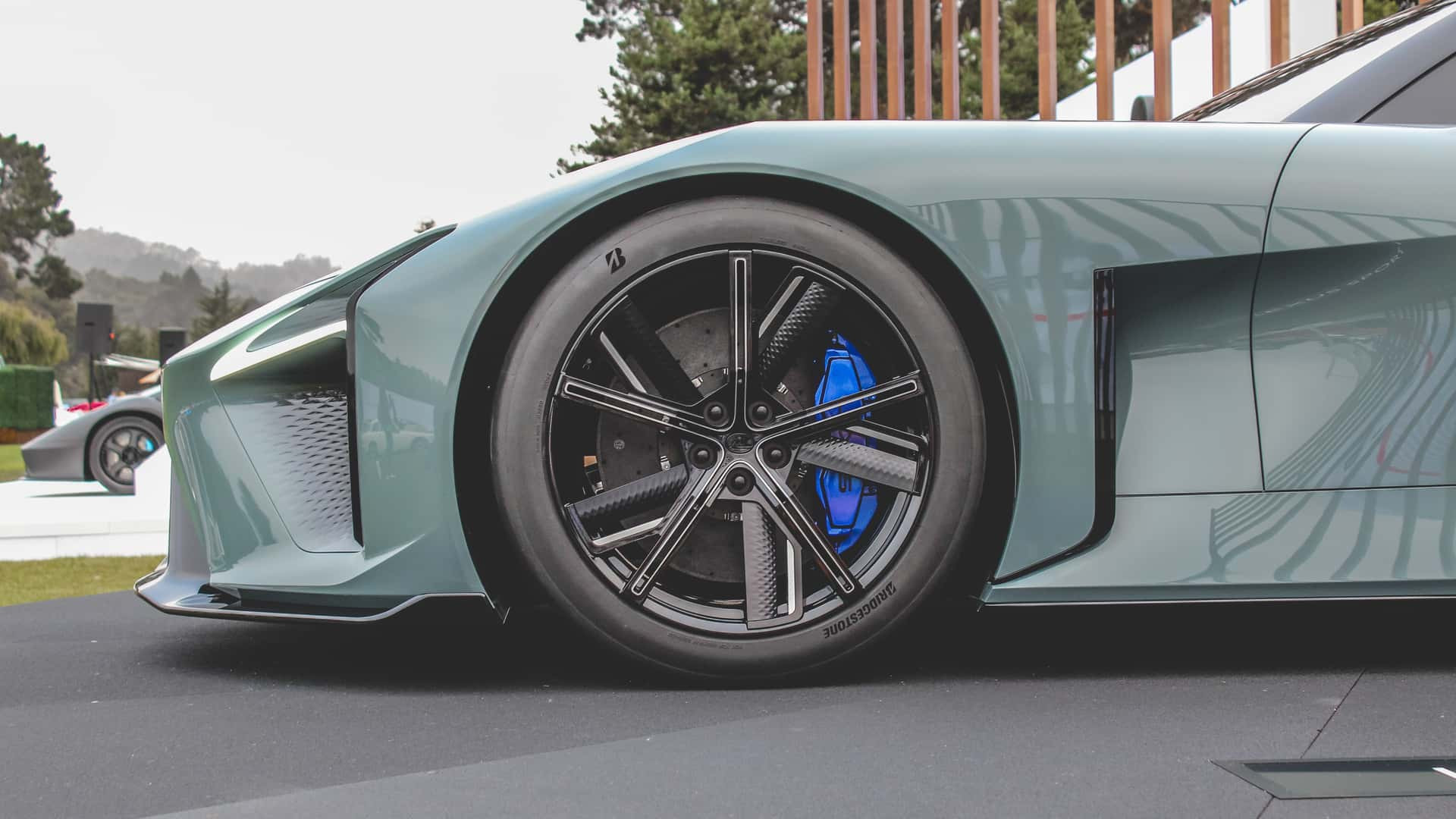 لكزس تكشف عن خليفة LFA بمحرك V8 عالي الأداء، صورة 6 من 10