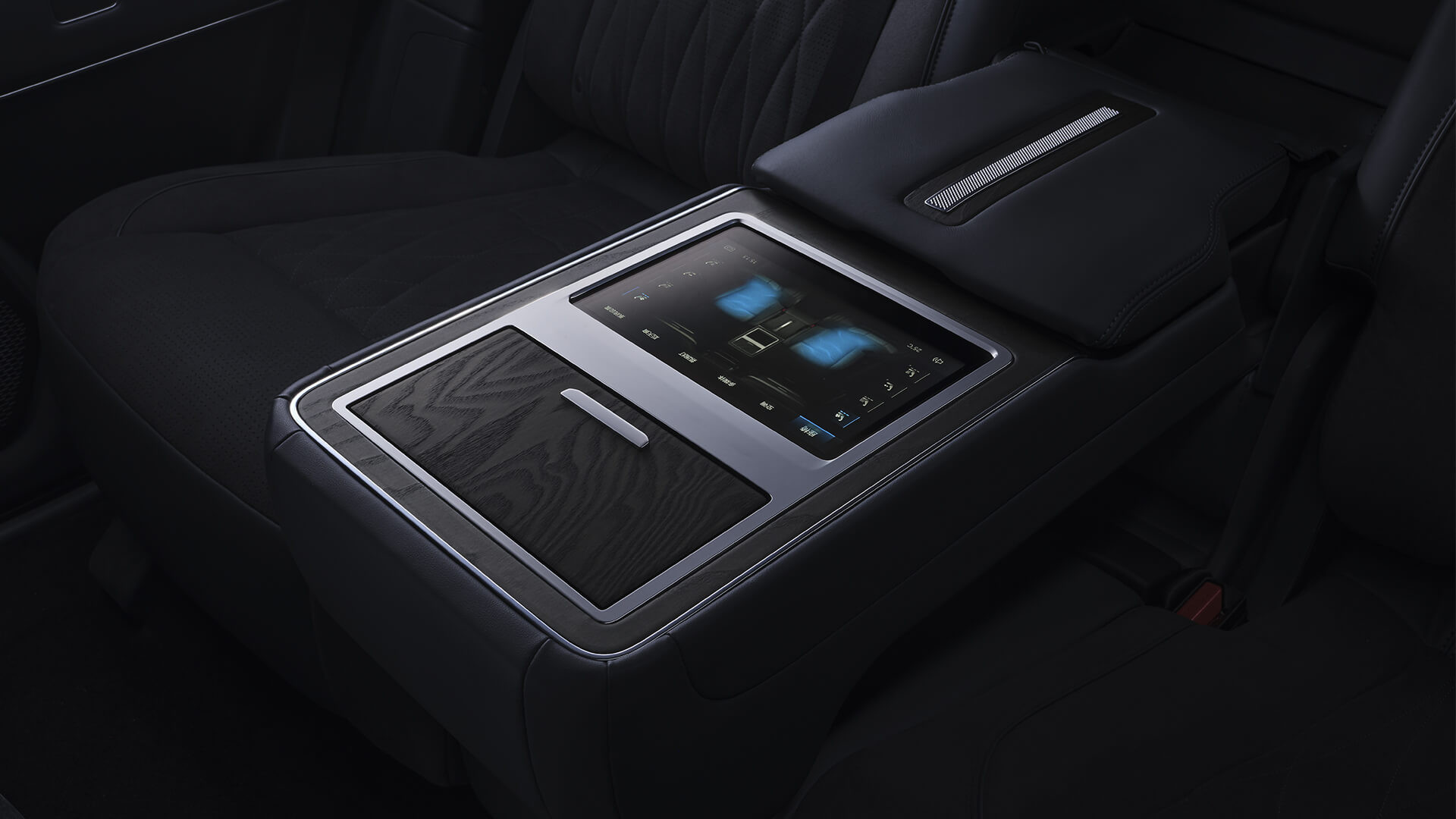 دونج فينج M‑Hero 1 تصل مصر رسميًا… SUV هجينة فاخرة بسعر 5,990,000 جنيه، صورة 5 من 8