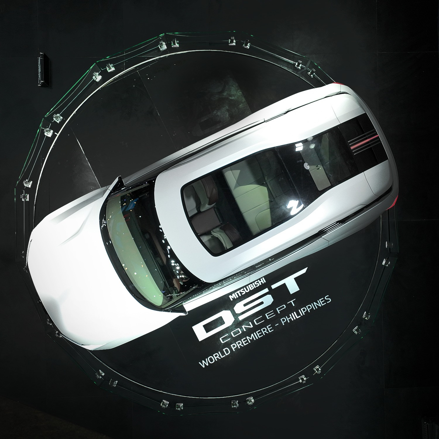 ميتسوبيشي DST 2025 الجديدة كليًا: SUV عائلية بسبعة مقاعد وتصميم عصري، صورة 7 من 10
