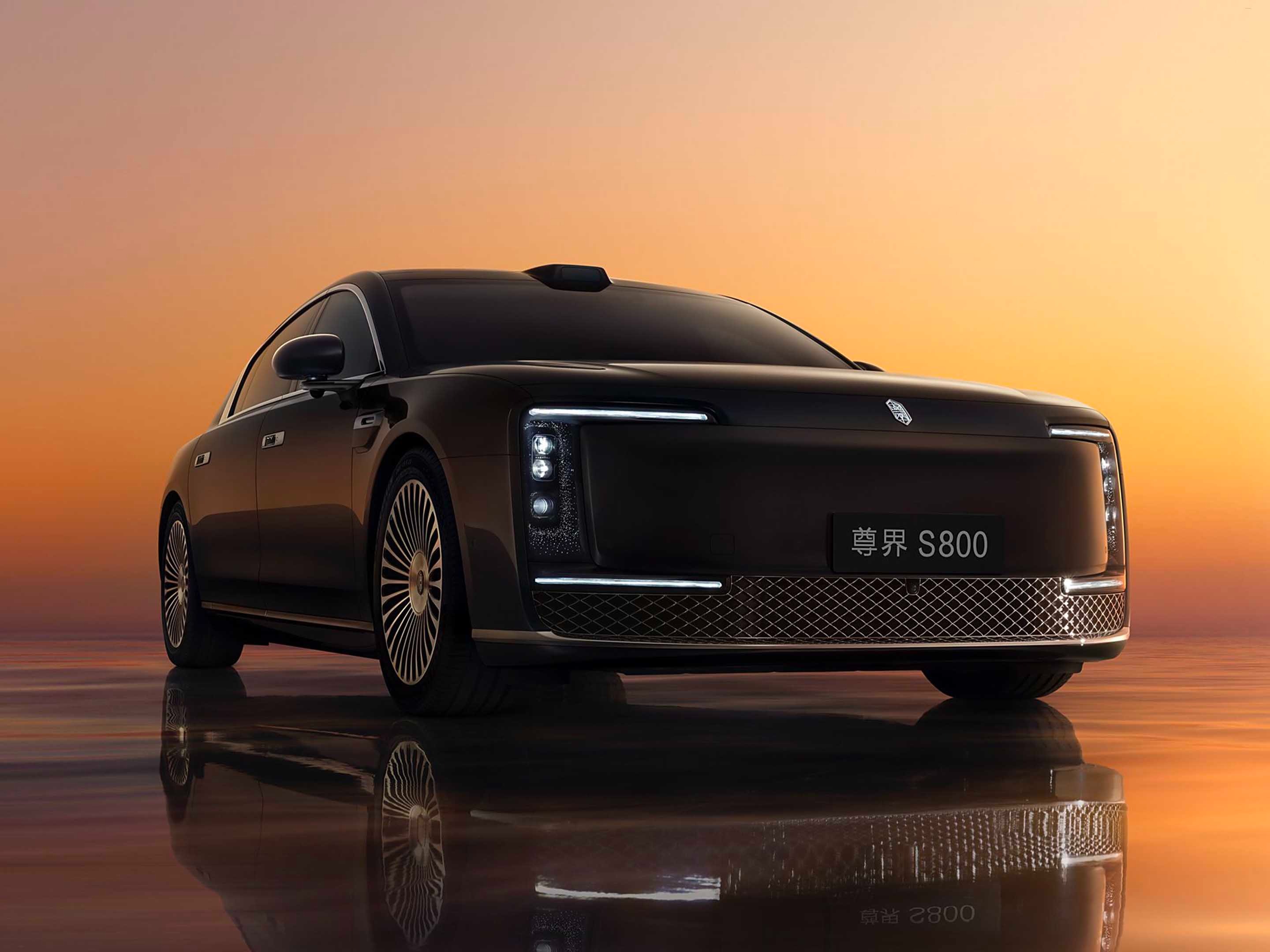 مايكسترو S800: منافس رولز رويس ومايباخ الجديد من هواوي وجاك في فئة السيارات الفاخرة